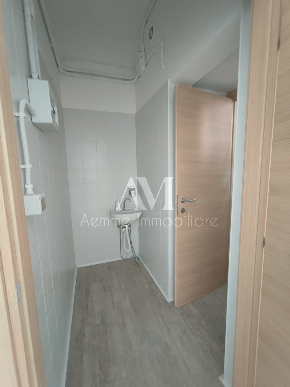 TSR Watermark – 1006