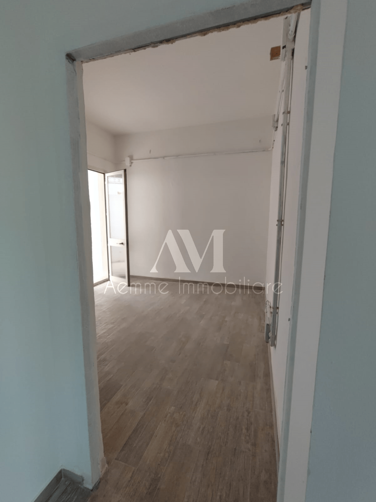 TSR Watermark – 1007