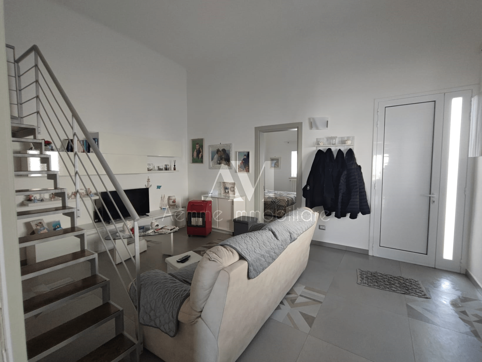 TSR Watermark – 1208