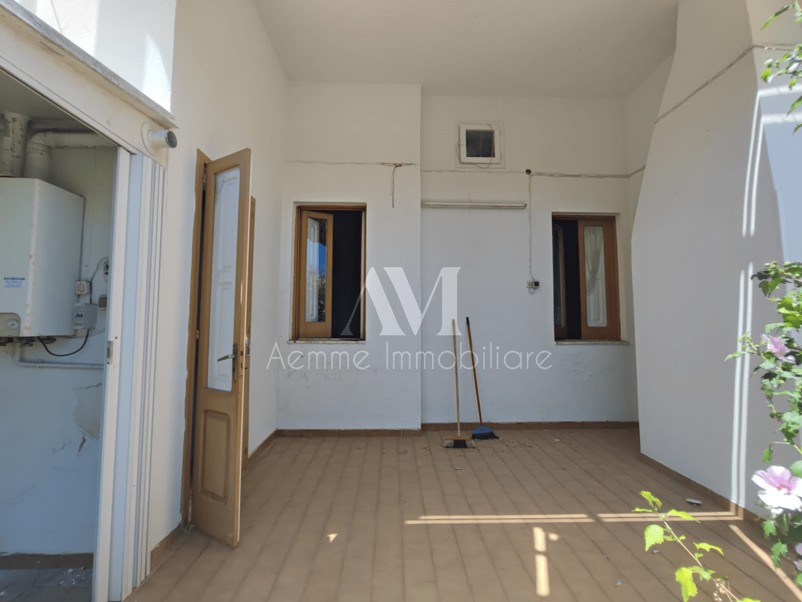 TSR Watermark – 639