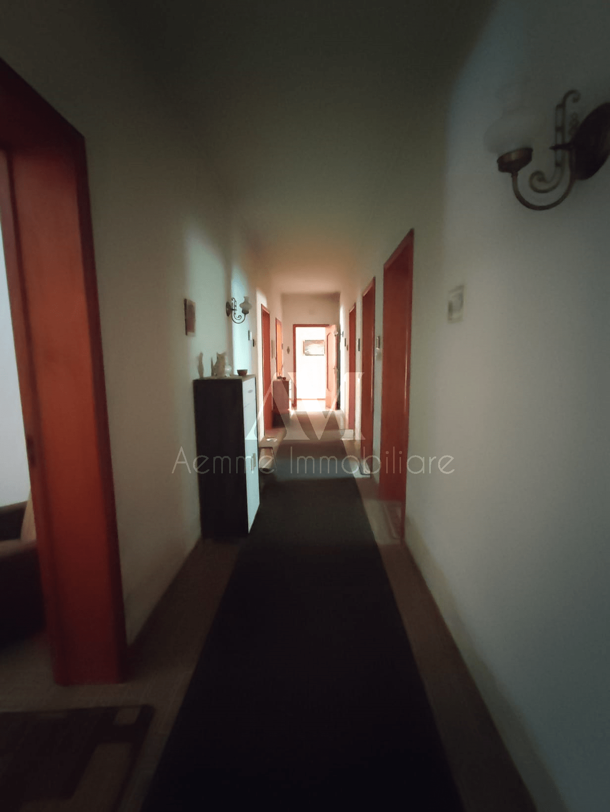 TSR Watermark – 692