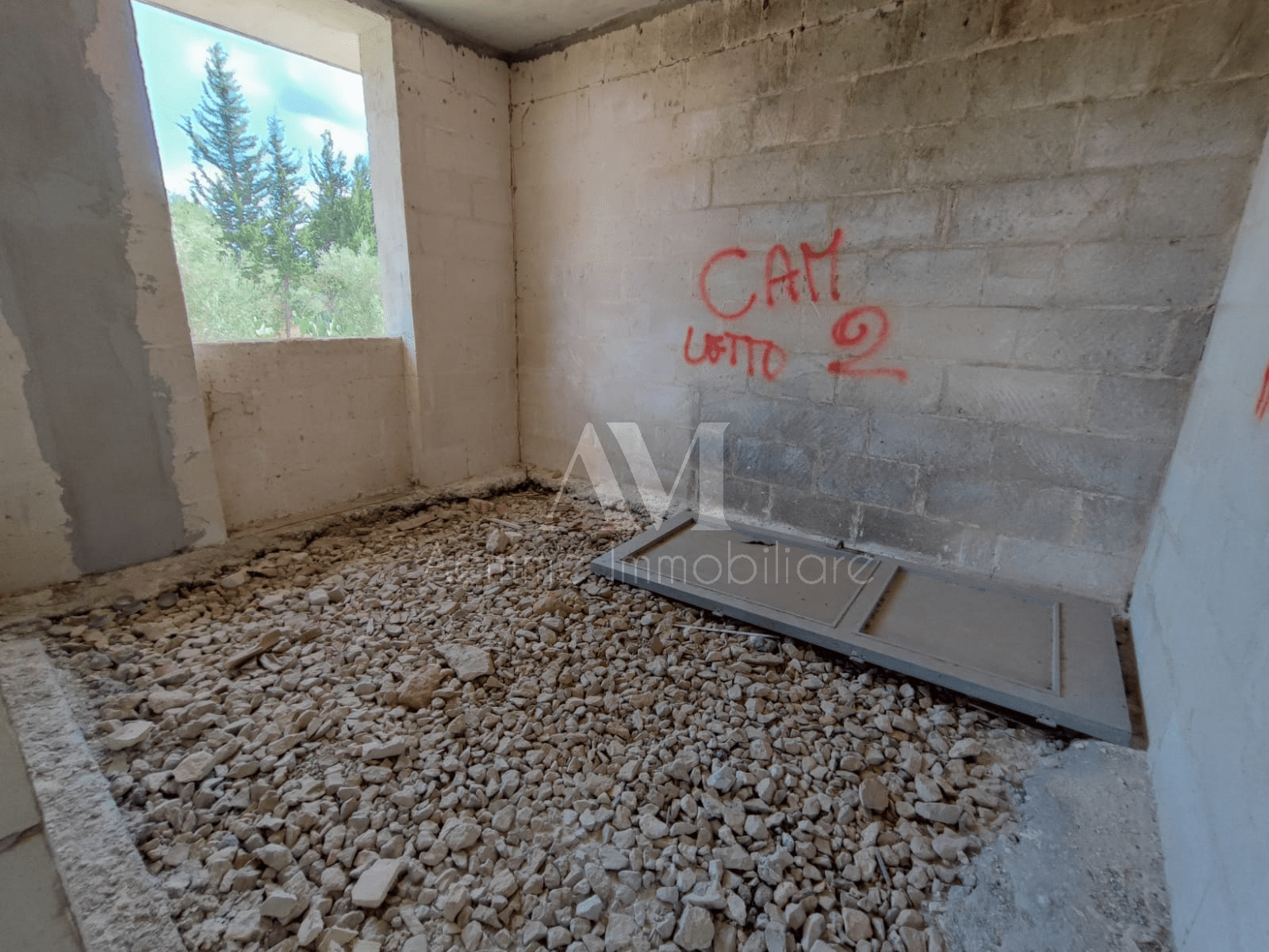 TSR Watermark – 739