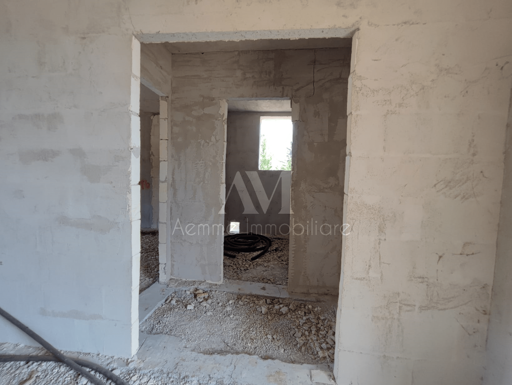 TSR Watermark – 742