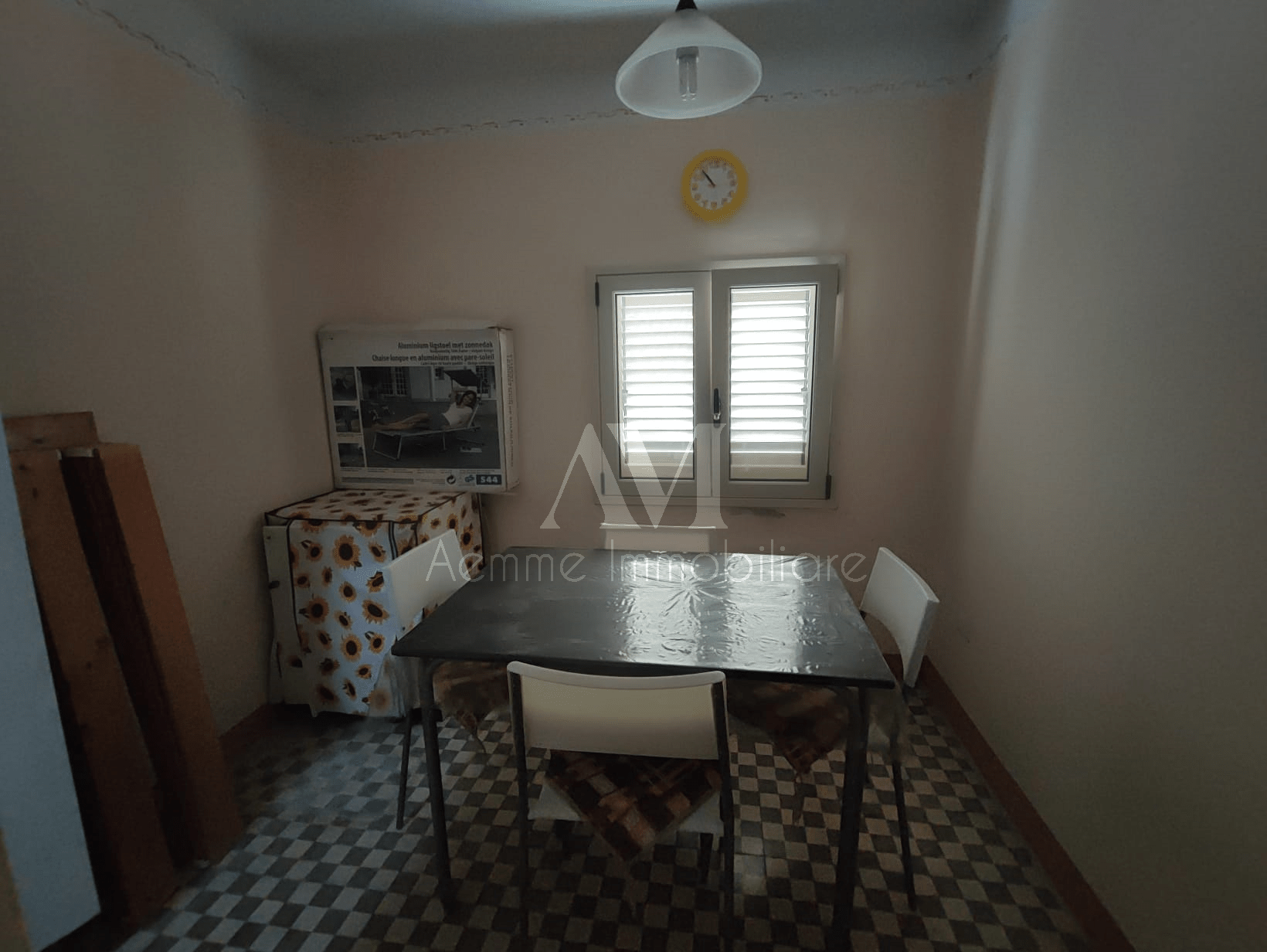 TSR Watermark – 821