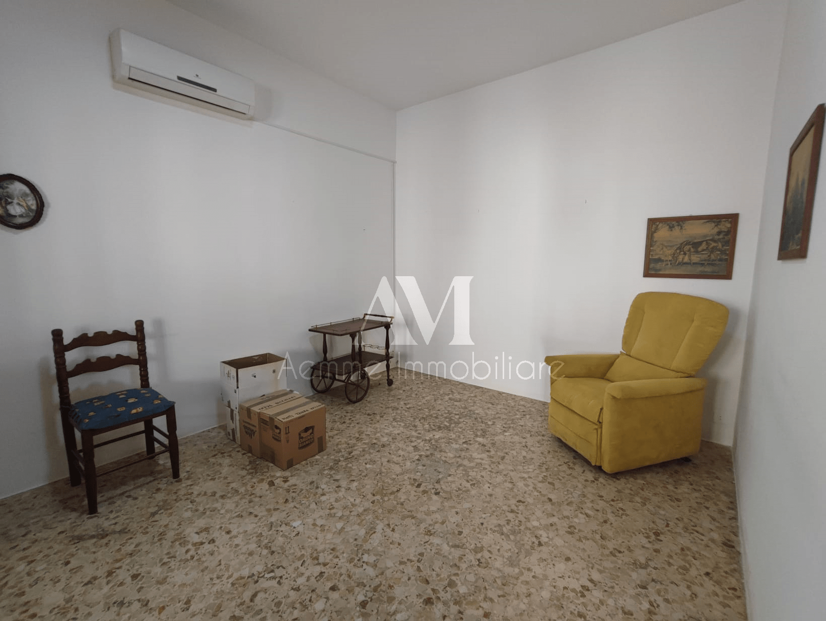 TSR Watermark – 1027