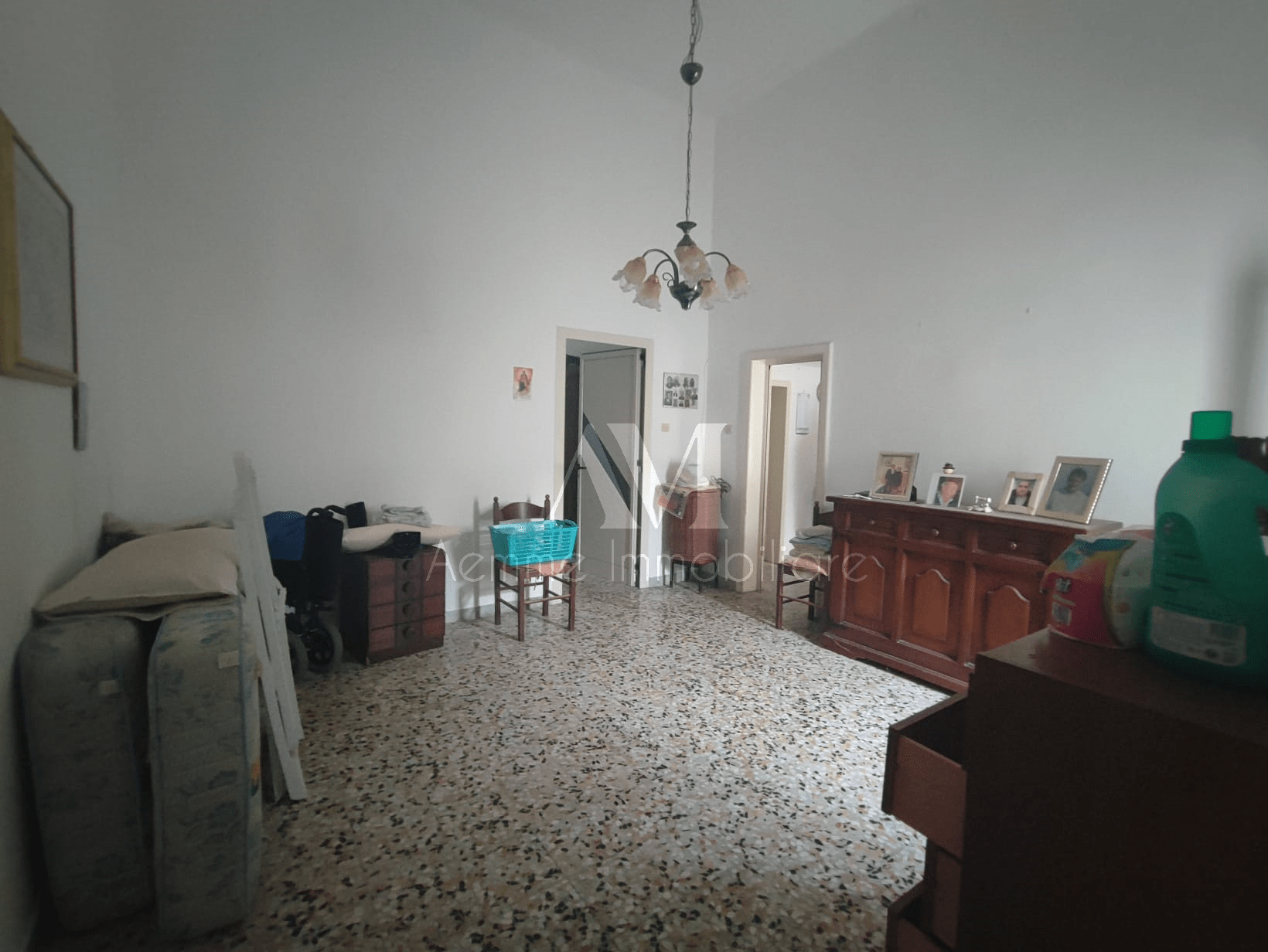 TSR Watermark – 1383