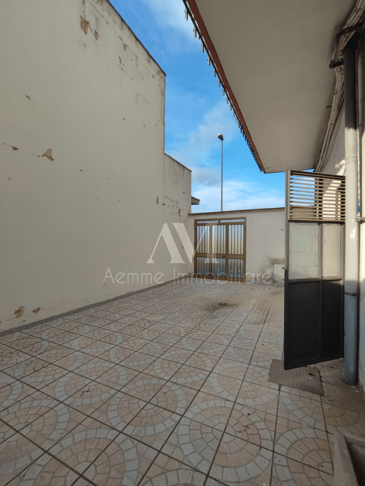 TSR Watermark – 1434