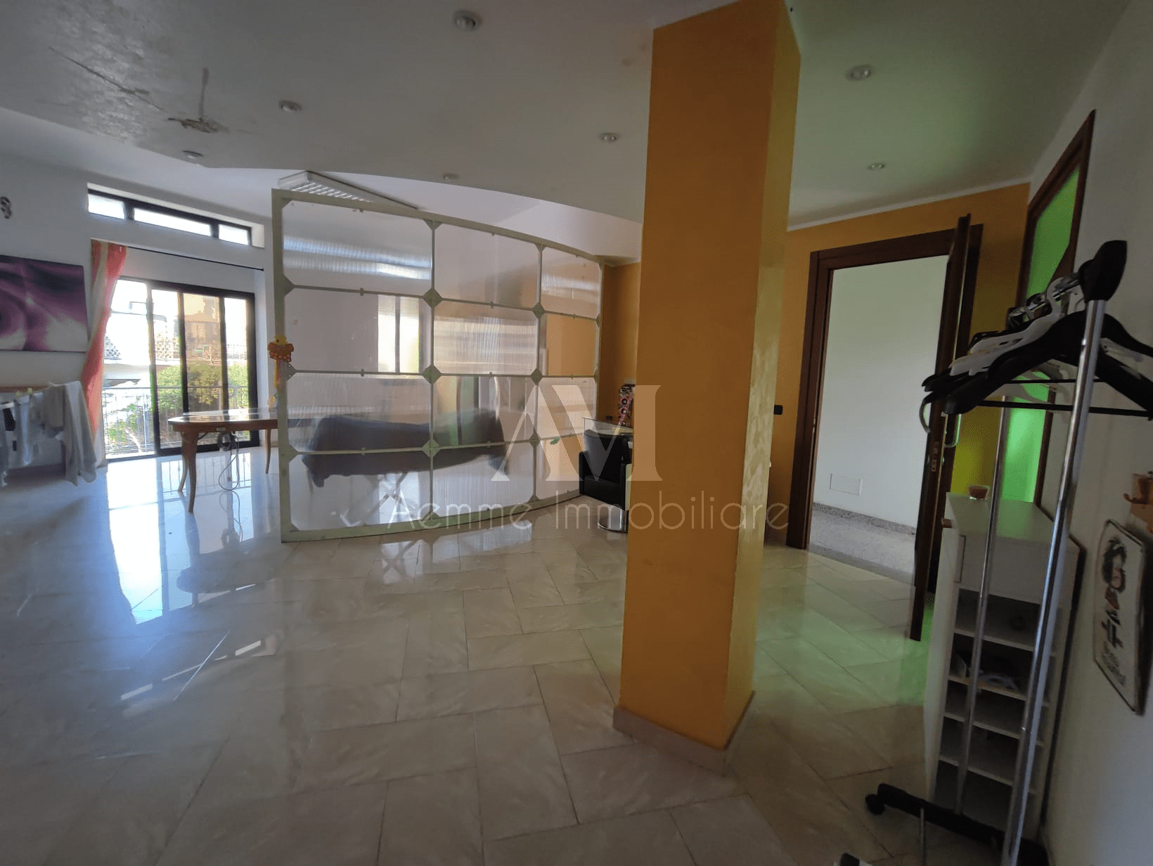 TSR Watermark – 1518