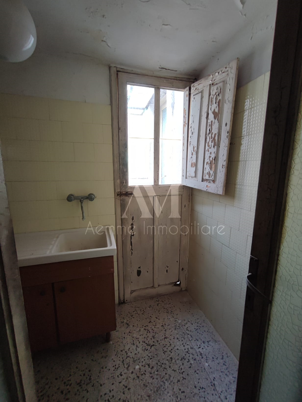 TSR Watermark – 386