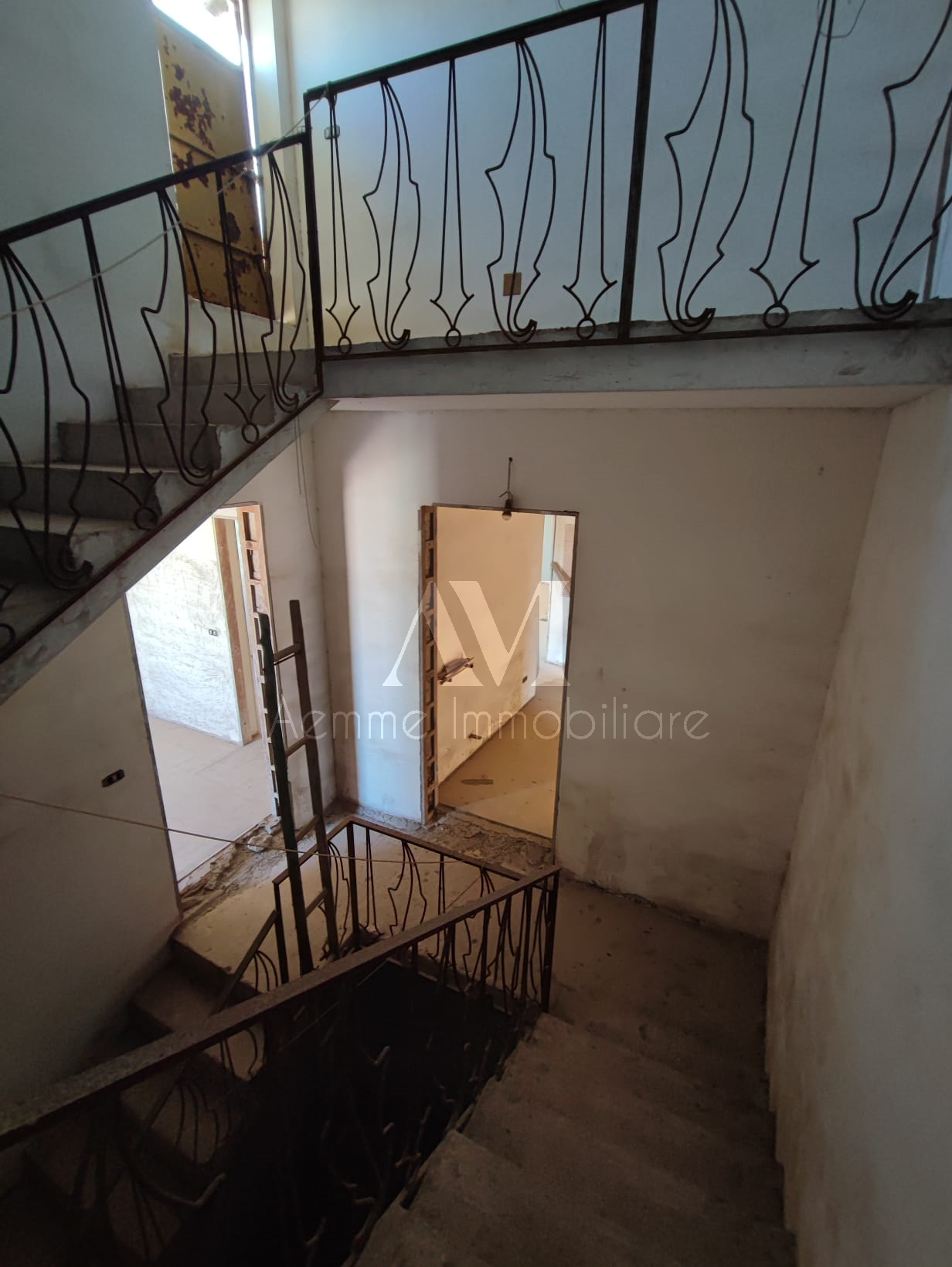 TSR Watermark – 423