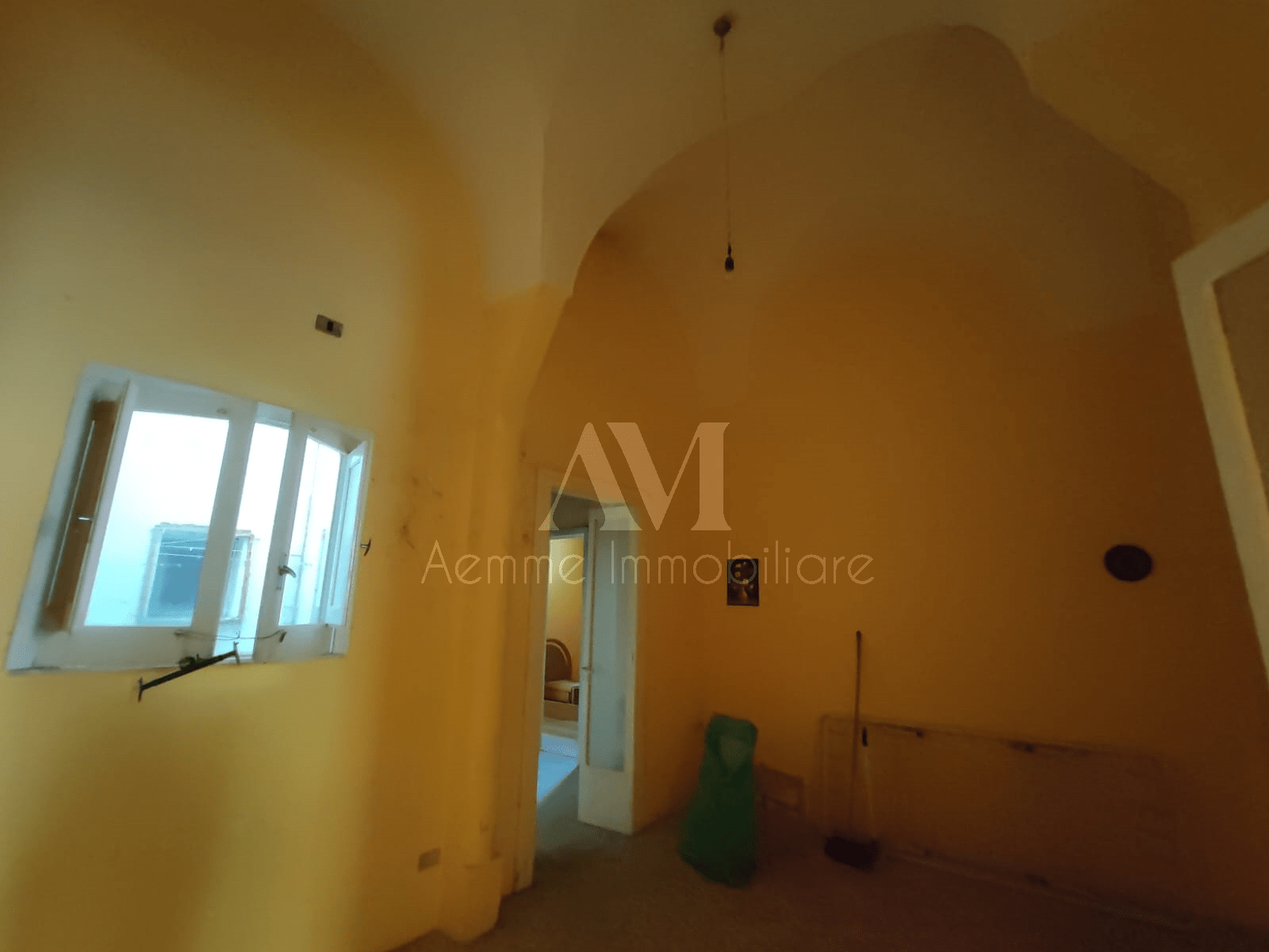 TSR Watermark – 562